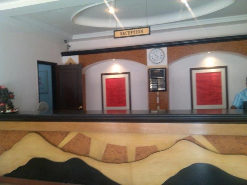 Hotel Walnut Grove Масурі Екстер'єр фото